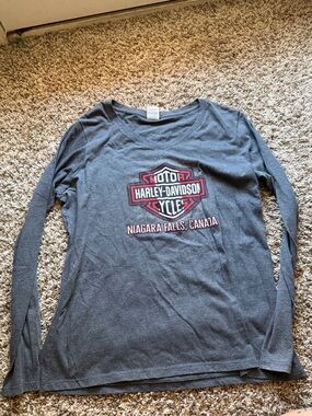Harley-Davidson Gray Long Sleeve Tee with Red Logo